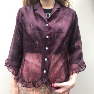 <img class='new_mark_img1' src='https://img.shop-pro.jp/img/new/icons20.gif' style='border:none;display:inline;margin:0px;padding:0px;width:auto;' />Wine Sheer Frill Blouse
