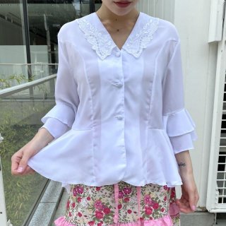 <img class='new_mark_img1' src='https://img.shop-pro.jp/img/new/icons20.gif' style='border:none;display:inline;margin:0px;padding:0px;width:auto;' />Tiered Sleeve Blouse