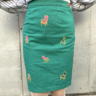 Chair embroidery tight mini green skirt 