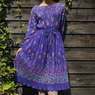 lavender pileats flower dress 