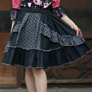 Monotone flower black flare skirt