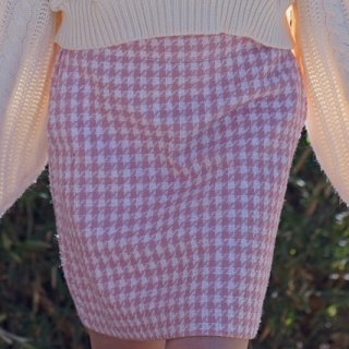 Pink houndstooth check mini skirt