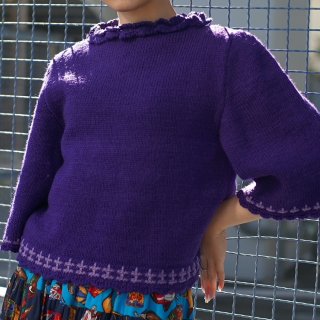 Flare sleeve purple knit sweater