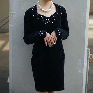 Velour pearl black mini dress