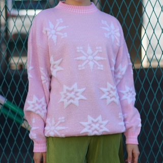 Snowflake baby pink knit sweater 