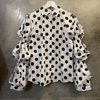 Dot design sleeve shirts