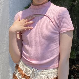 S/S open chest pink rib top