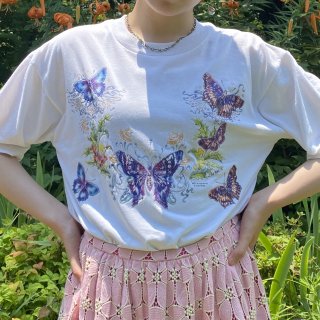 Butterfly white T-shirts
