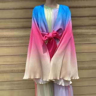 <img class='new_mark_img1' src='https://img.shop-pro.jp/img/new/icons11.gif' style='border:none;display:inline;margin:0px;padding:0px;width:auto;' />Pleats super flare sleeve cardigan
