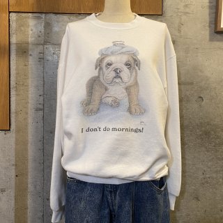 <img class='new_mark_img1' src='https://img.shop-pro.jp/img/new/icons11.gif' style='border:none;display:inline;margin:0px;padding:0px;width:auto;' />Bulldog white sweatshirt