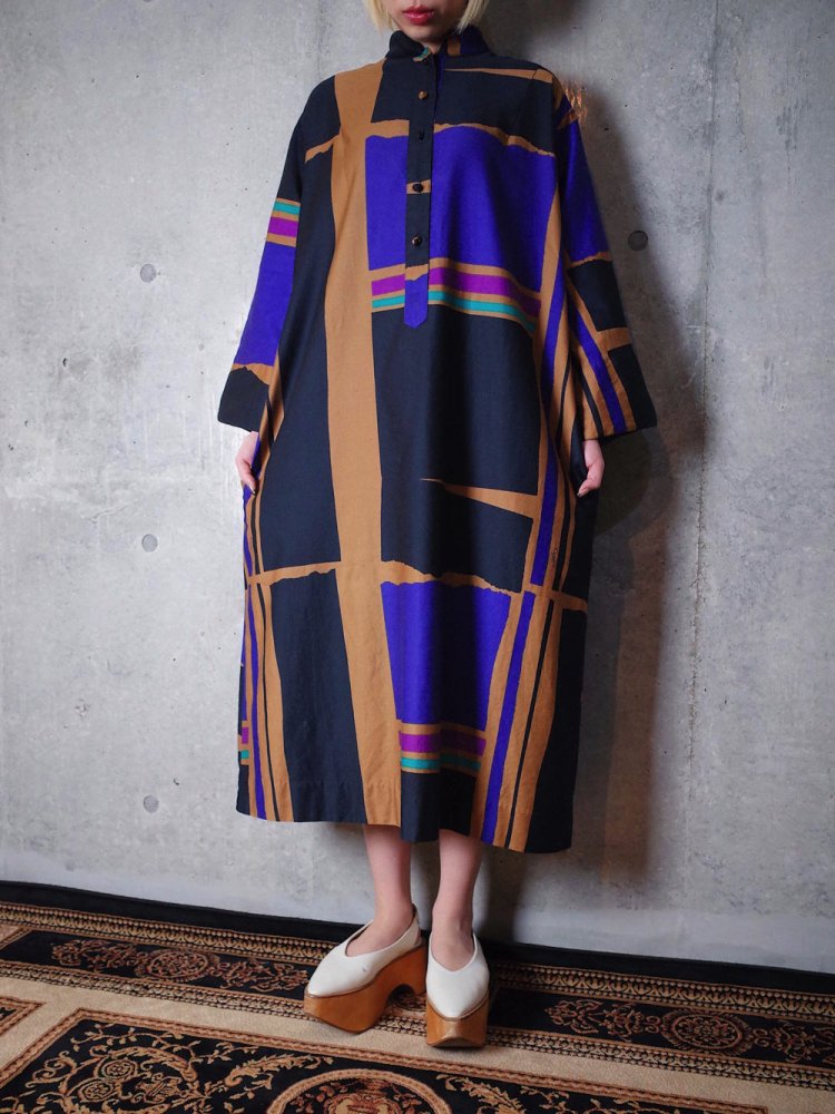 Modern Art Mao Collar Dress