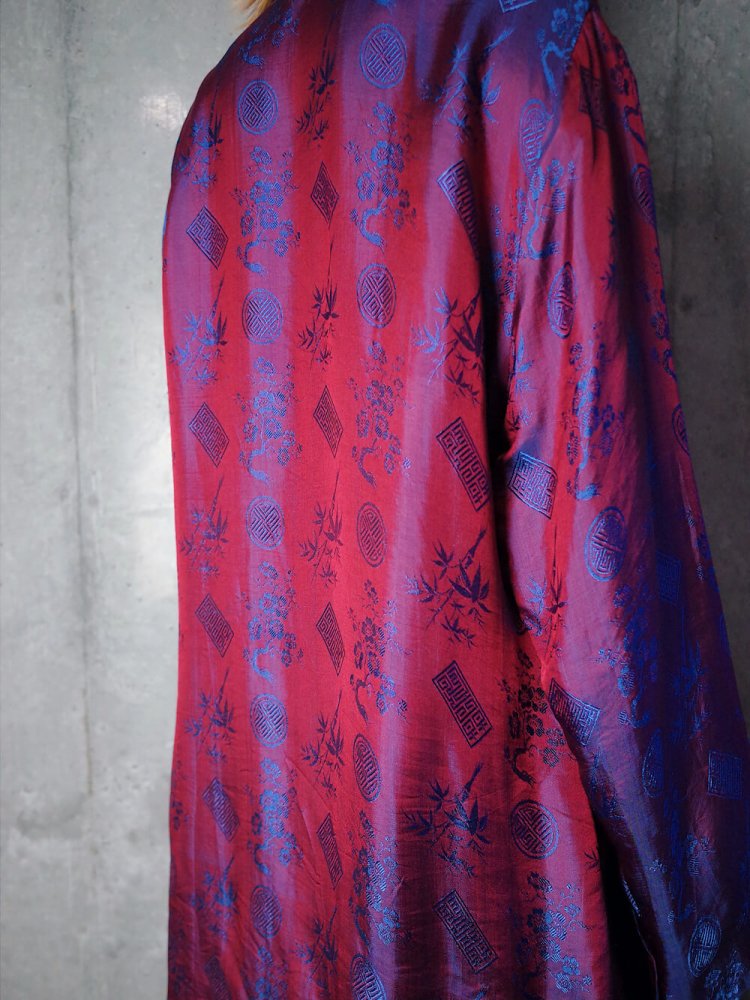 Iridescent BlueRed Long China Shirt c.1960s