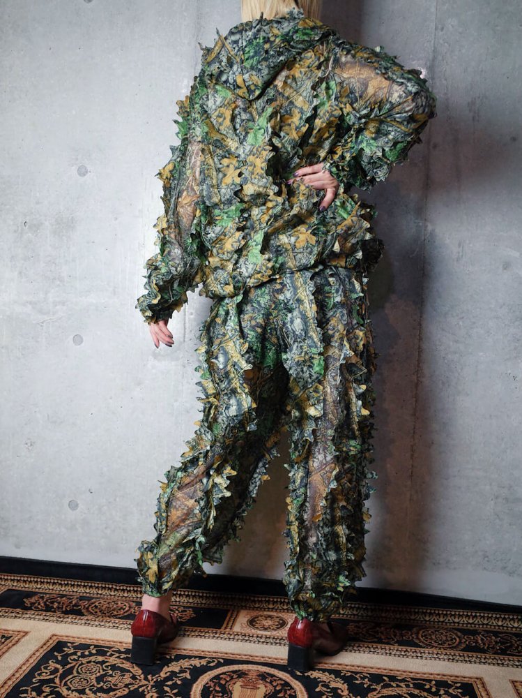 Military Mesh Camouflage Set up