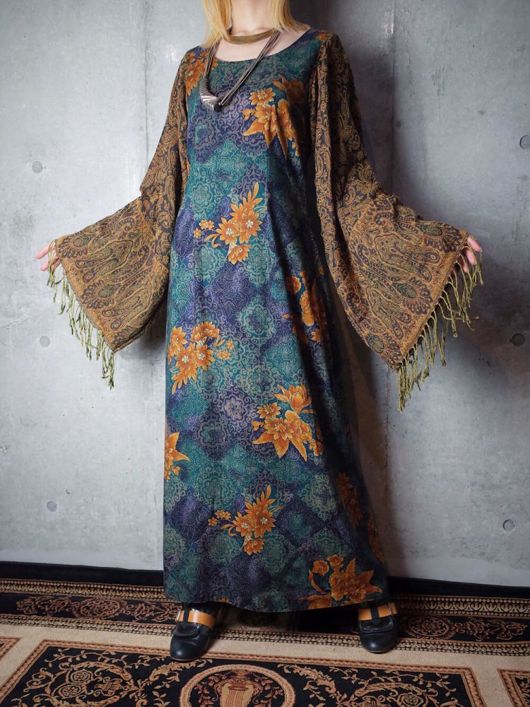 REMAKEStole Sleeves Gradation Rayon Oriental Dress