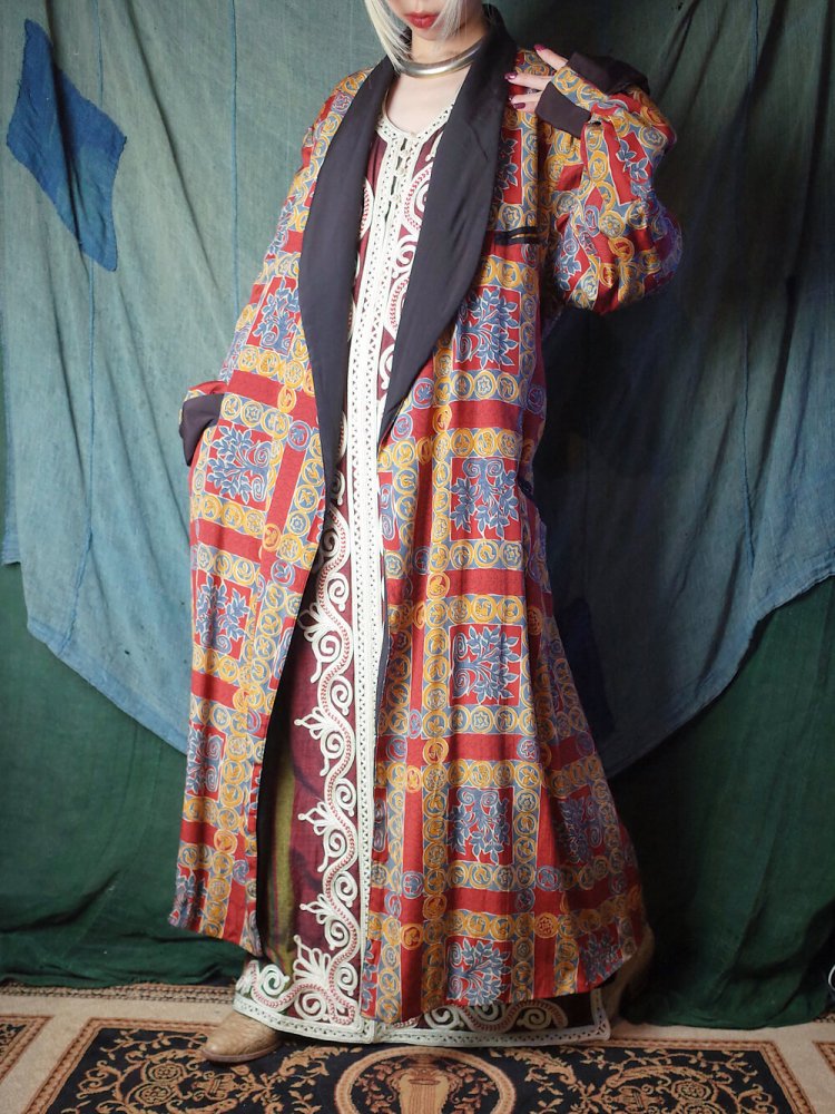 c.1950s Classic Print Pattern Silk Luxury Smoking Gown