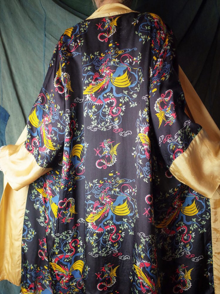 c.1940s Dragon Print China Gown