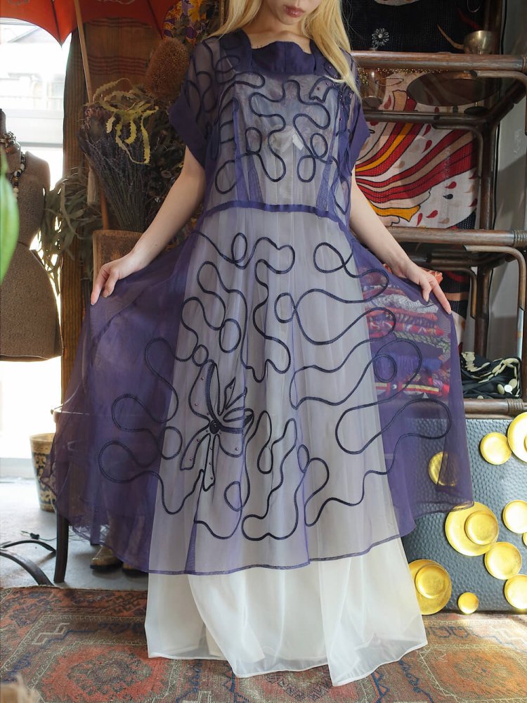 c.1940~50s Deep Purple Embroidery Mesh Dress