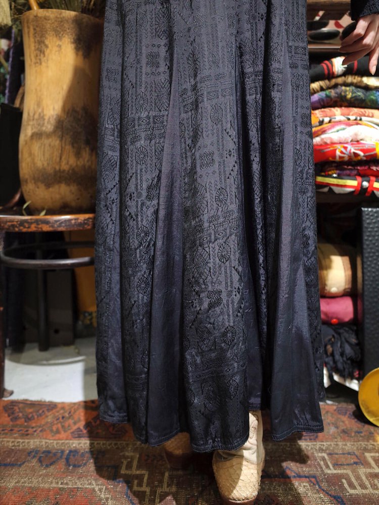 Embroidery  Jacquard Balloon Sleeve Black Dress