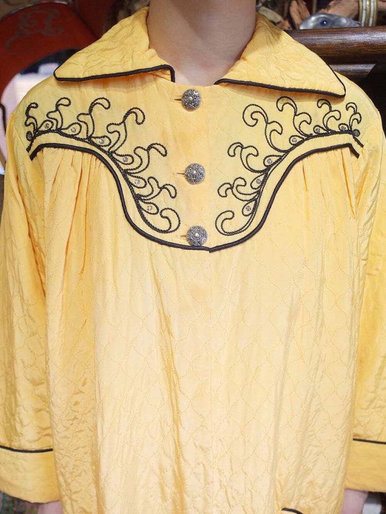 c.1940s Yellow Quilting Embroidery Gown / Dress