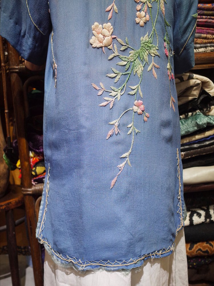 c.1920s "Fade Blue  BORO" Chinese Embroidery Silk Gown