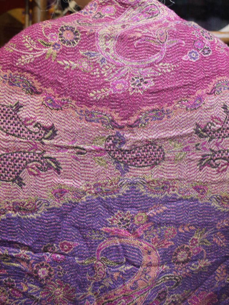 Vintage Ƚ Stole Purple&Pink Paisley