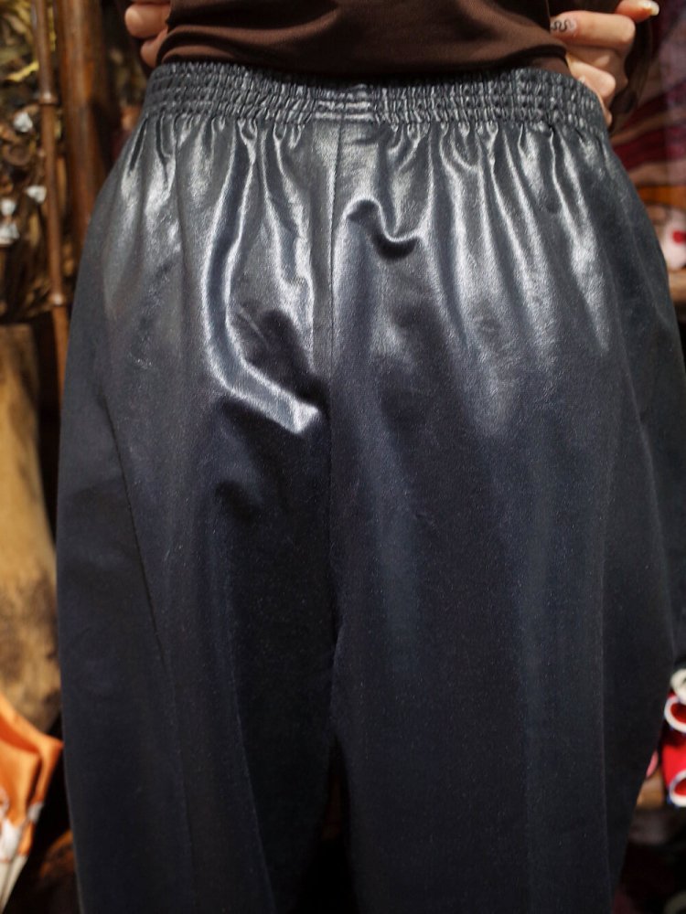 Black Coating Tapered Pants