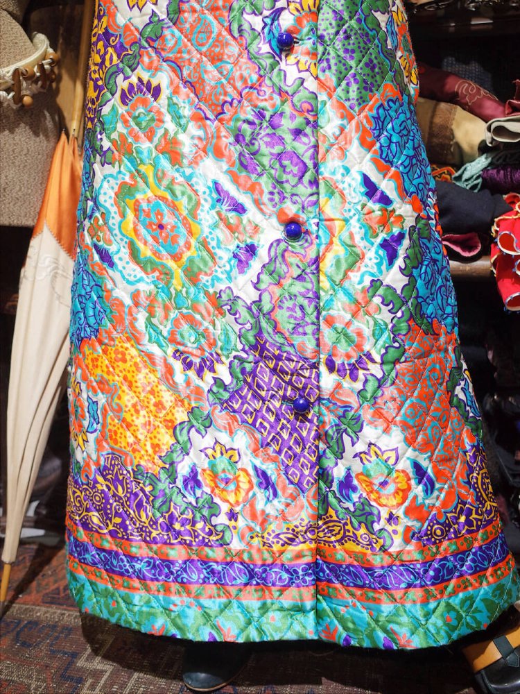 c.1970s Oriental Arabesque Quilting Gown Dress