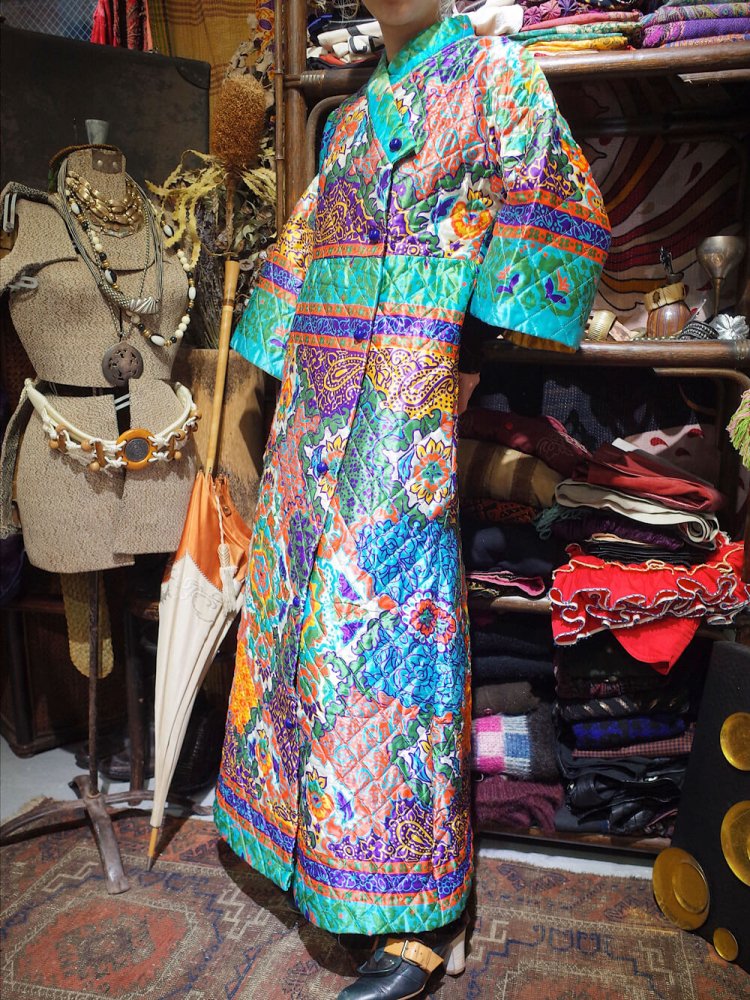 c.1970s Oriental Arabesque Quilting Gown Dress