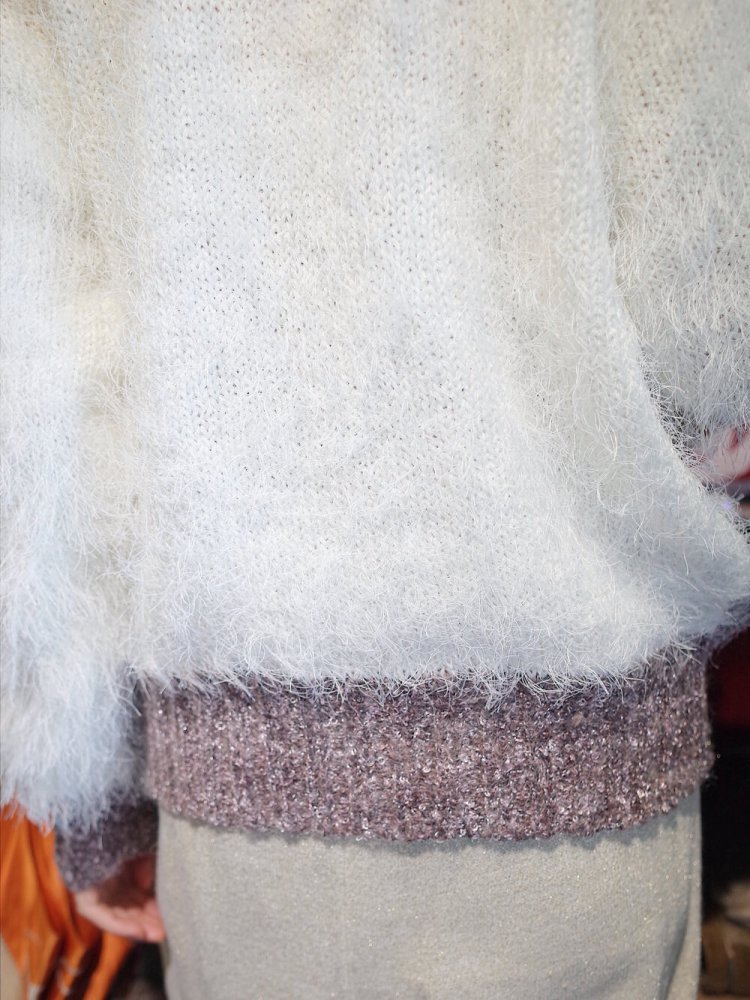 Moke Moke Shaggy Knit Sweater