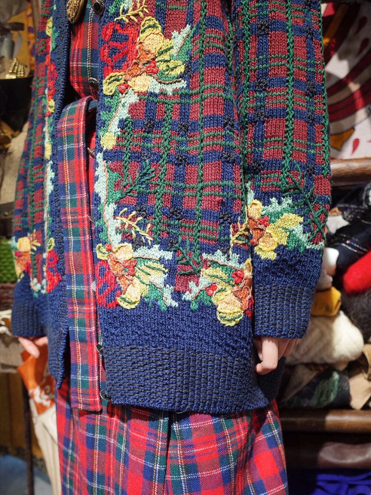 Hand Knitted in URUGUAY Plaid  Flower Knit Cardigan