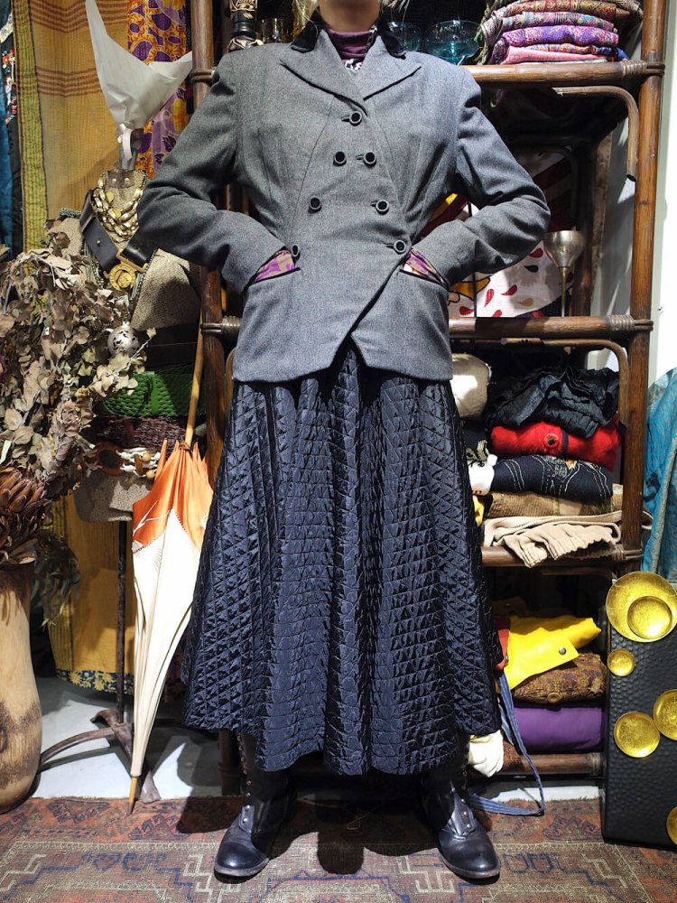 c.1940s Avant-garde Beautiful Silhouette Tailored Jacket