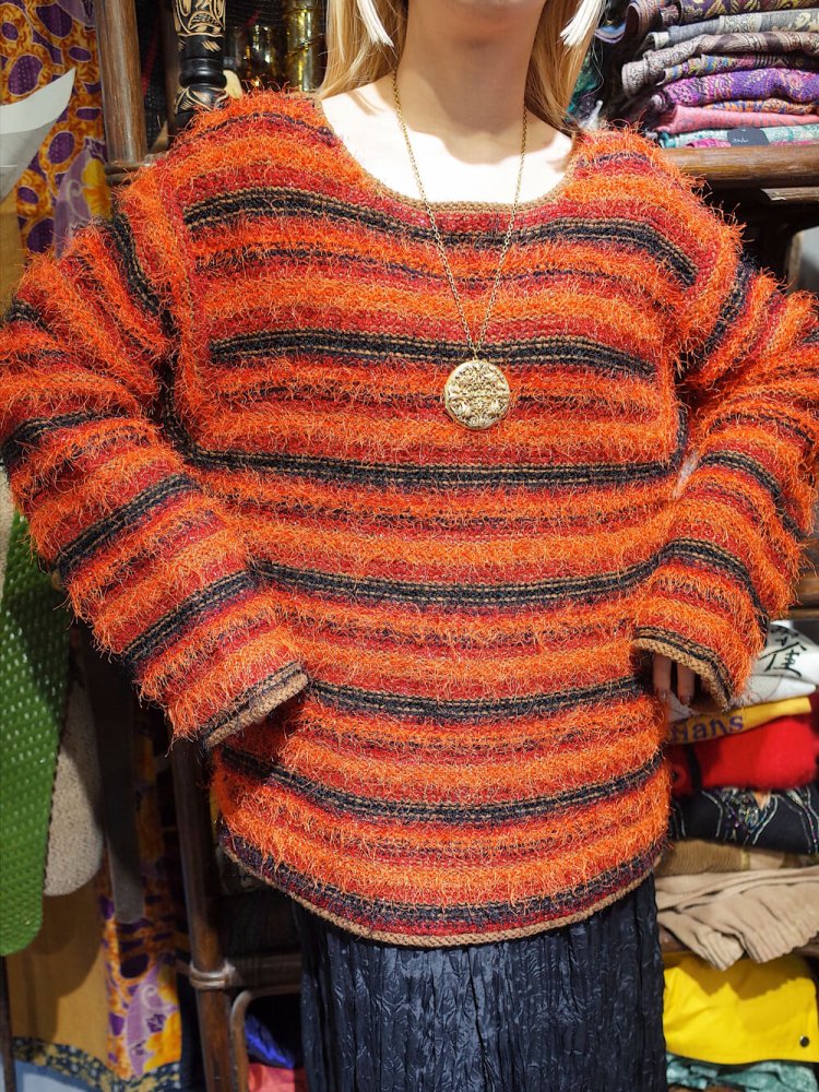 Moke Moke Shaggy Knit Sweater