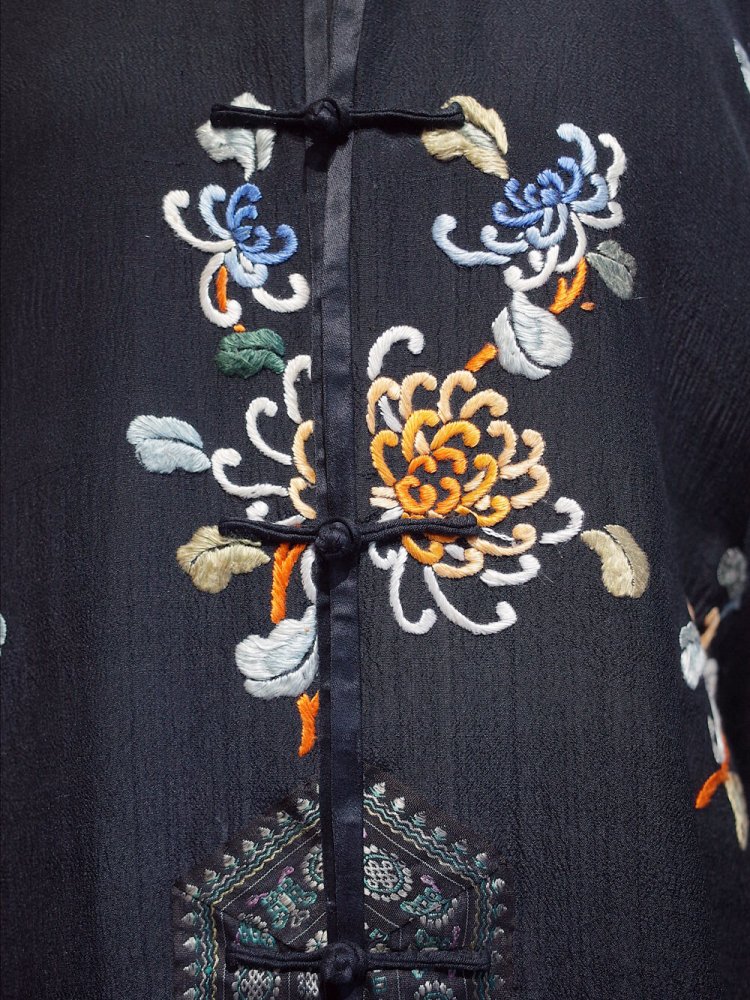 c.1930s Black Chinese Embroidery Silk Setup