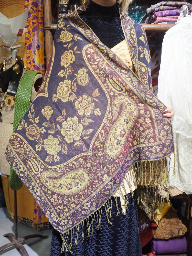 Vintage Ƚ Stole Purple Lame