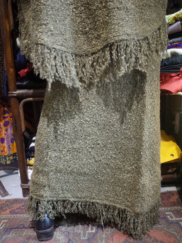 Fringe Poncho Set up