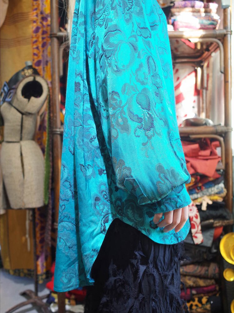 Emerald Flower Jacquard Rayon Big Silhouette Shirt