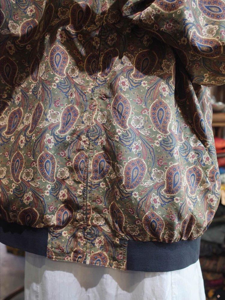 Paisley Big Silhouette Silk Blouson