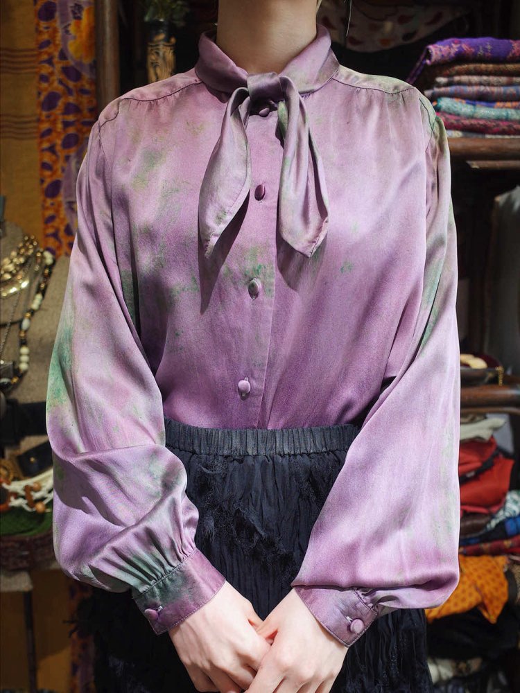 Uneven Dyed Ribbon Tie Silk Shirt