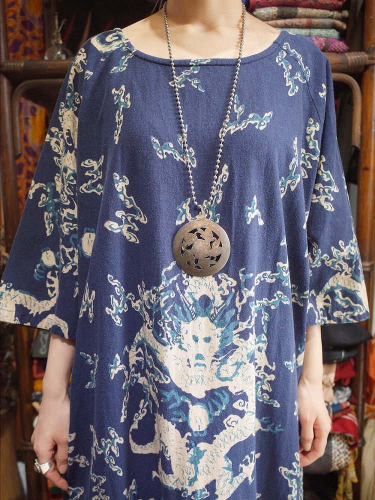 Oriental China Dragon Dress