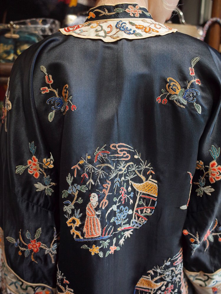 c.1930s Chinese Embroidery Silk Gown