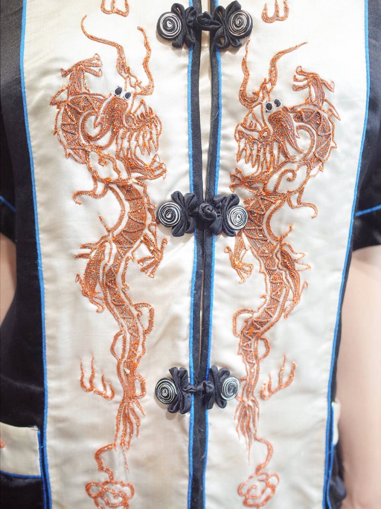 c.1950s Chinese Embroidery Dragon Silk Set up