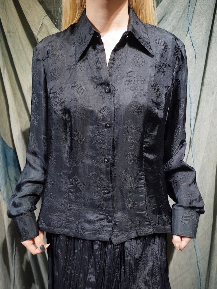 China Fabric Black Silk Shirt