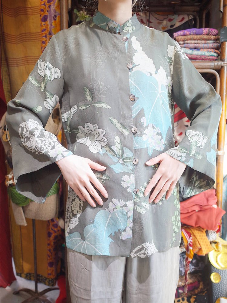 Flared Sleeve Silk China Shirt