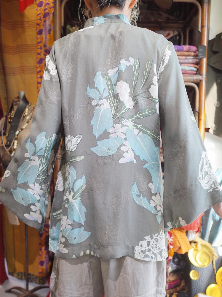 Flared Sleeve Silk China Shirt