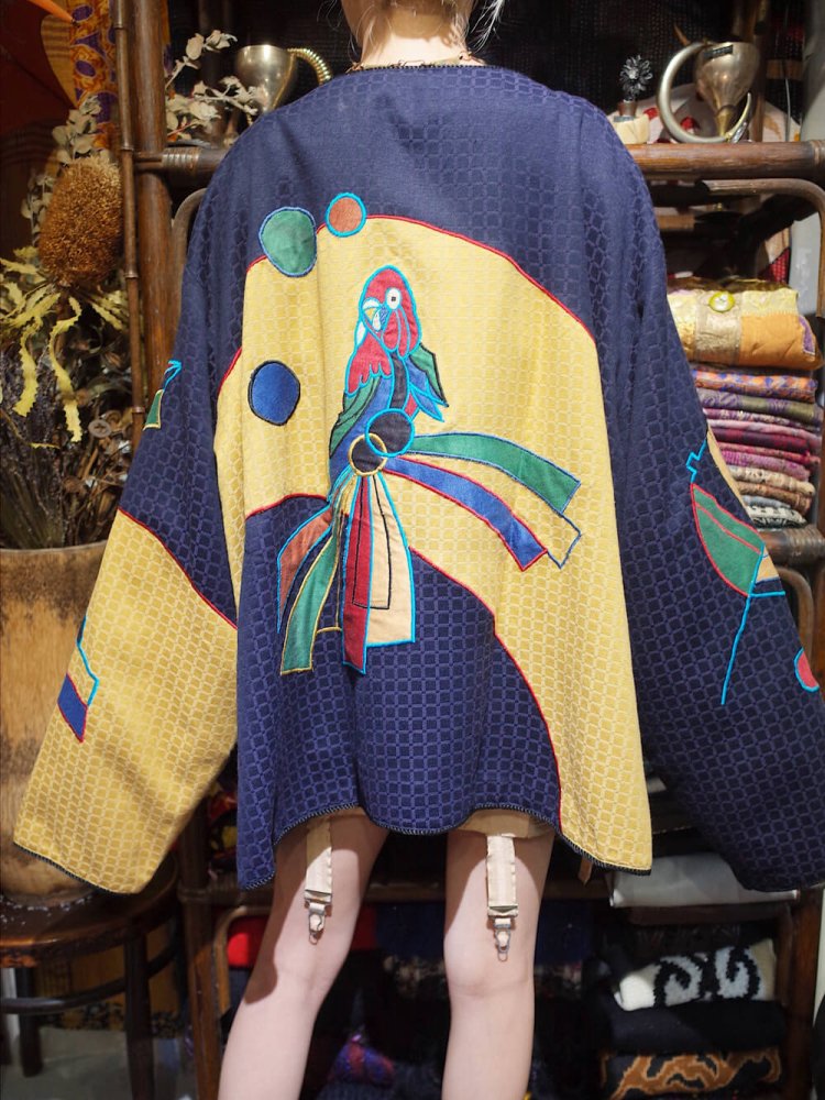 Parrot Embroidery Big Silhouette Jacket