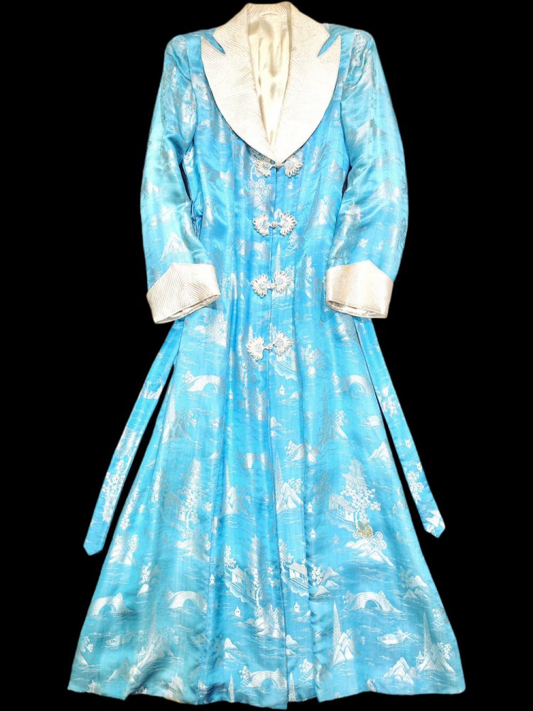 c.1940s Chinese Silk Jacquard Gown