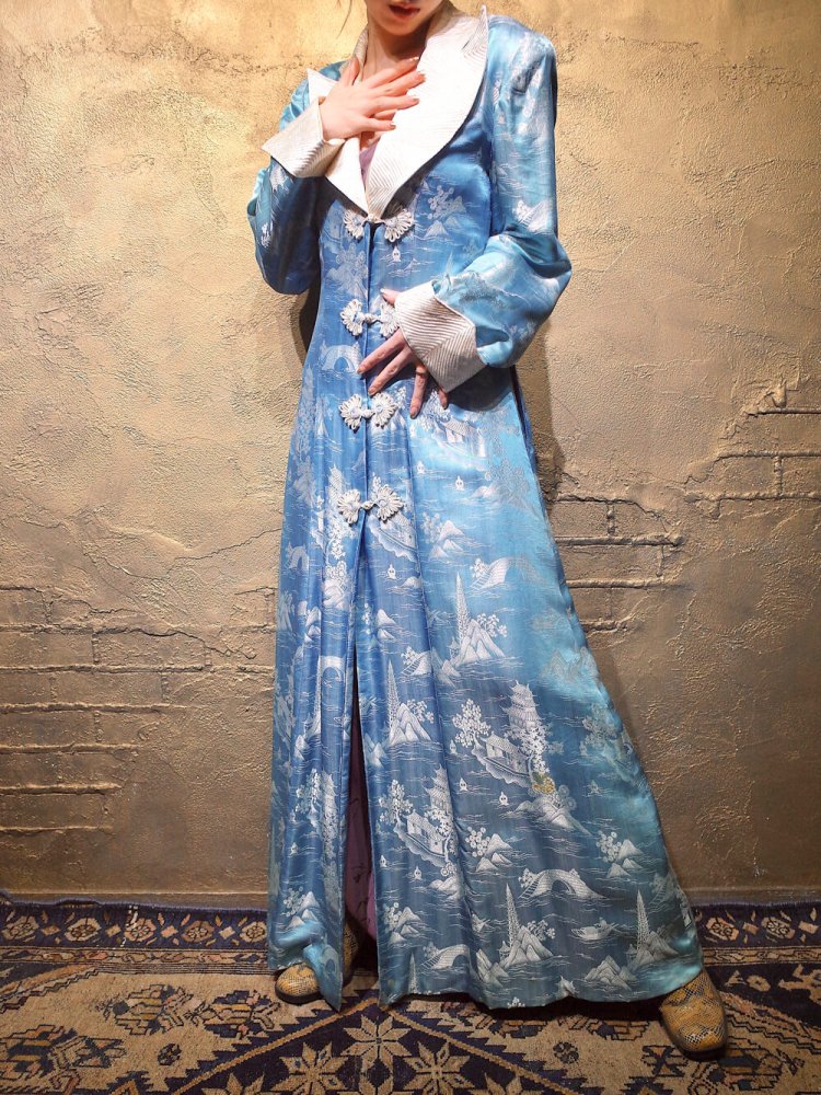 c.1940s Chinese Silk Jacquard Gown