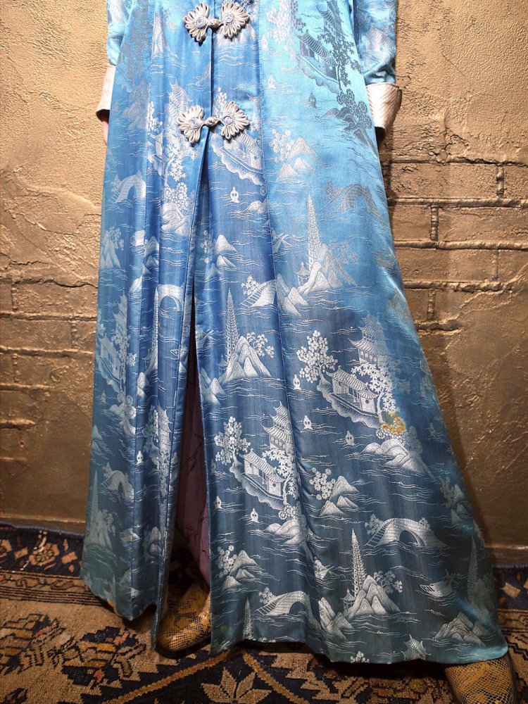 c.1940s Chinese Silk Jacquard Gown