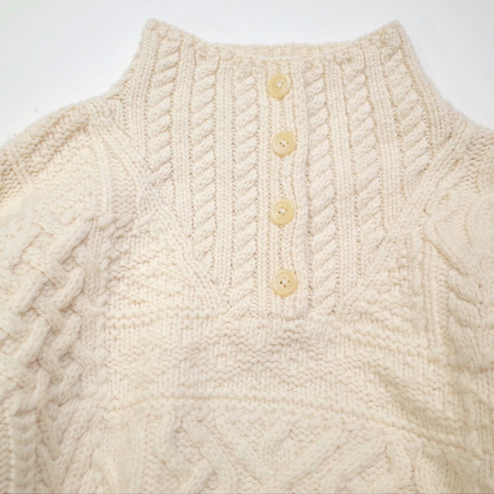 HAND KNIT LAUREN/RALPH LAUREN Fisherman Style High Neck Sweater