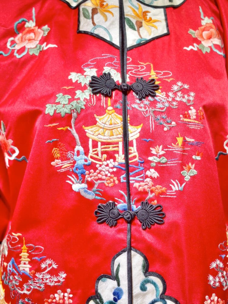 China Embroidery Short Gown